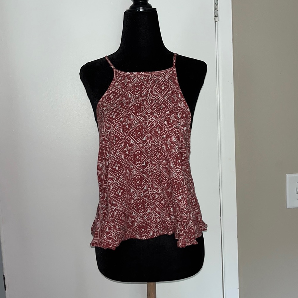 Red/Burgundy patterned tank top